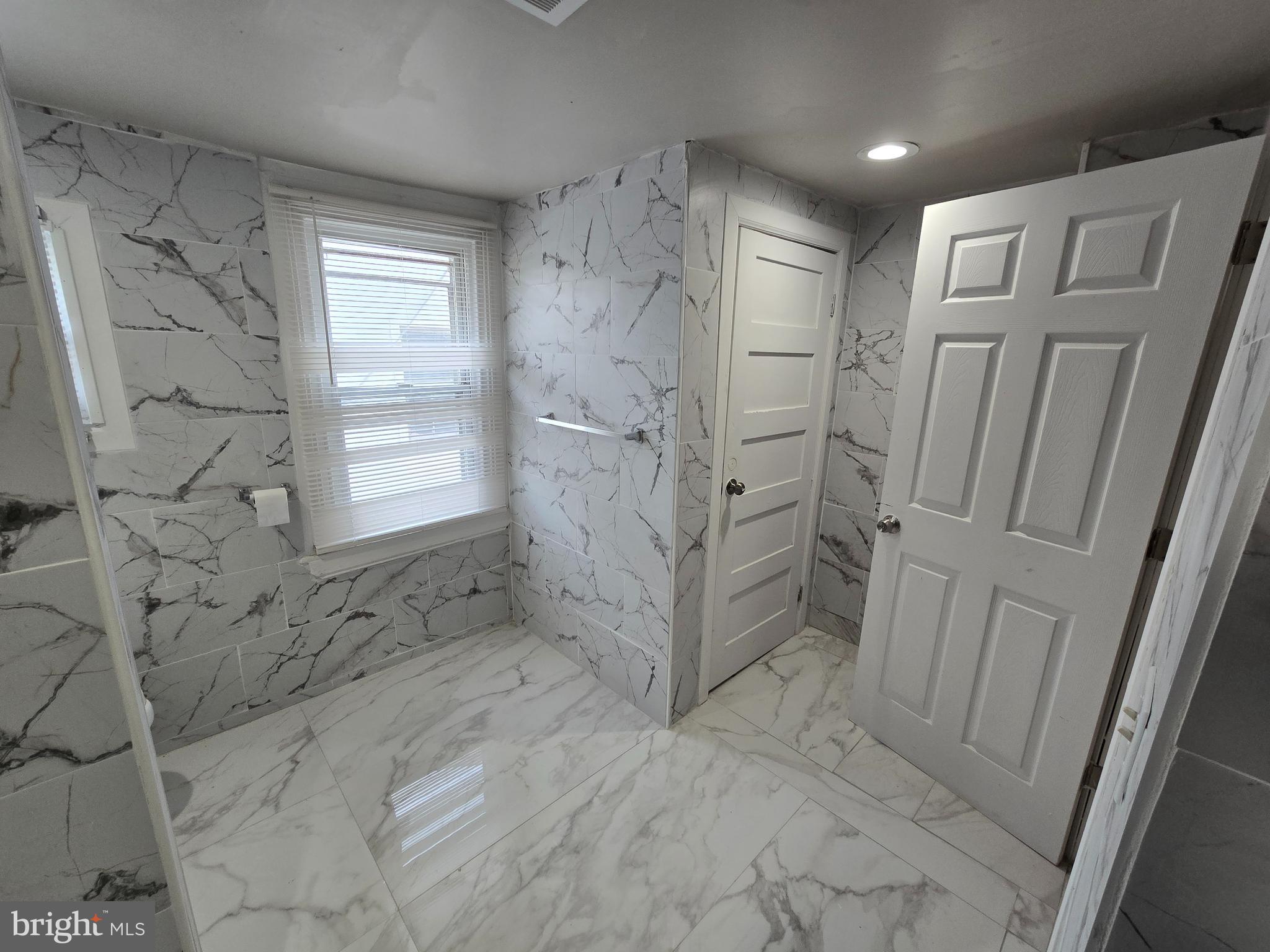 CHESTER CITY - Residential