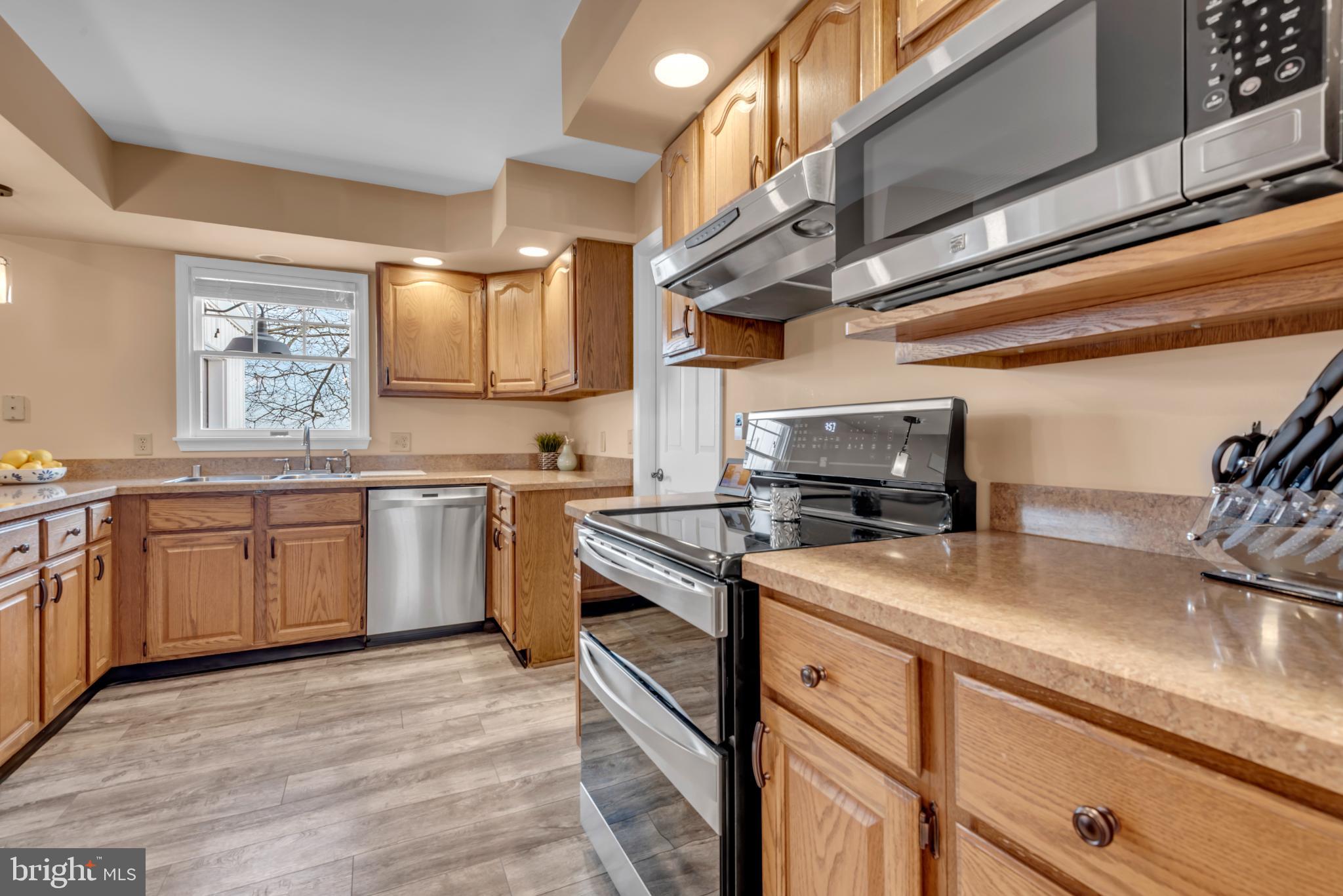 OVERLOOK AT CARMICHAEL - Residential