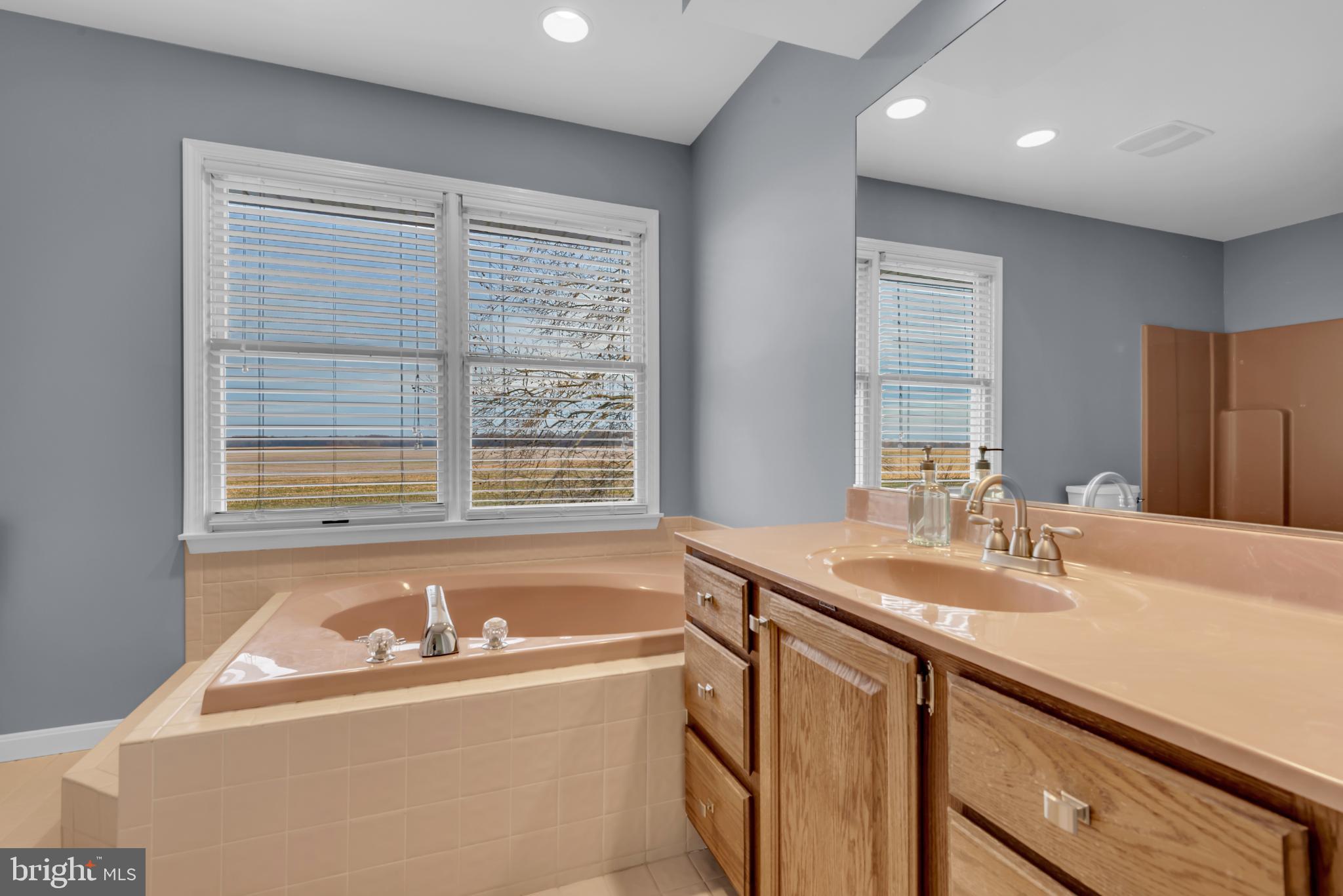 OVERLOOK AT CARMICHAEL - Residential