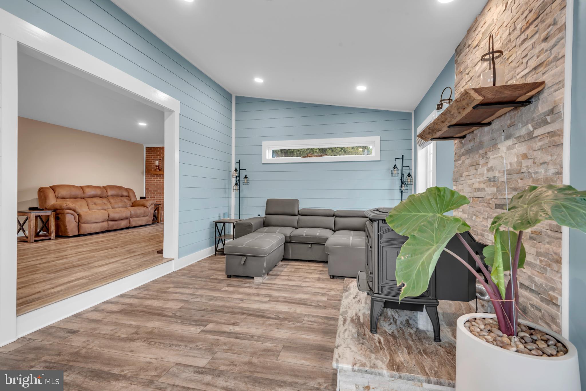 OVERLOOK AT CARMICHAEL - Residential