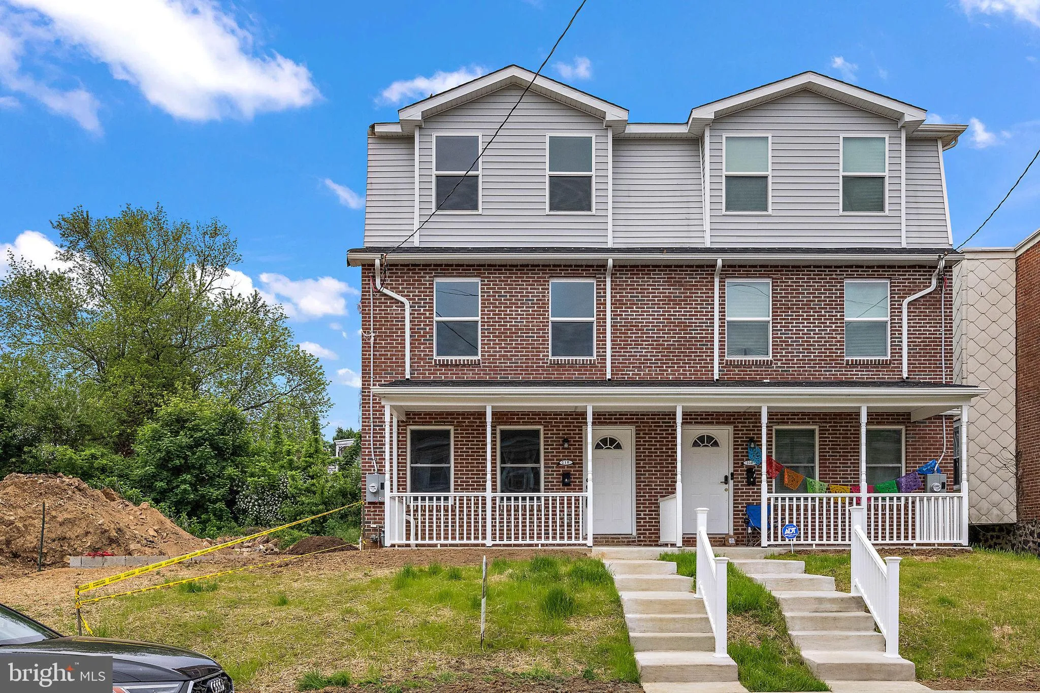 Wilmington, Delaware 19801, United States, 3 Bedrooms Bedrooms, ,3 BathroomsBathrooms,Residential,Pending,84367