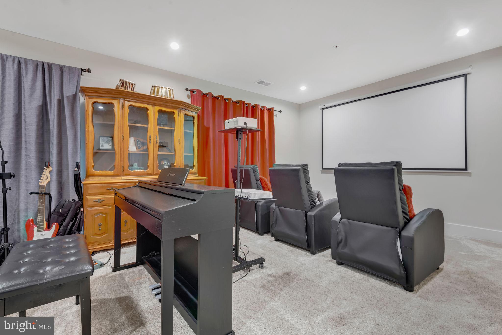 WADE'S GRANT - Residential Lease