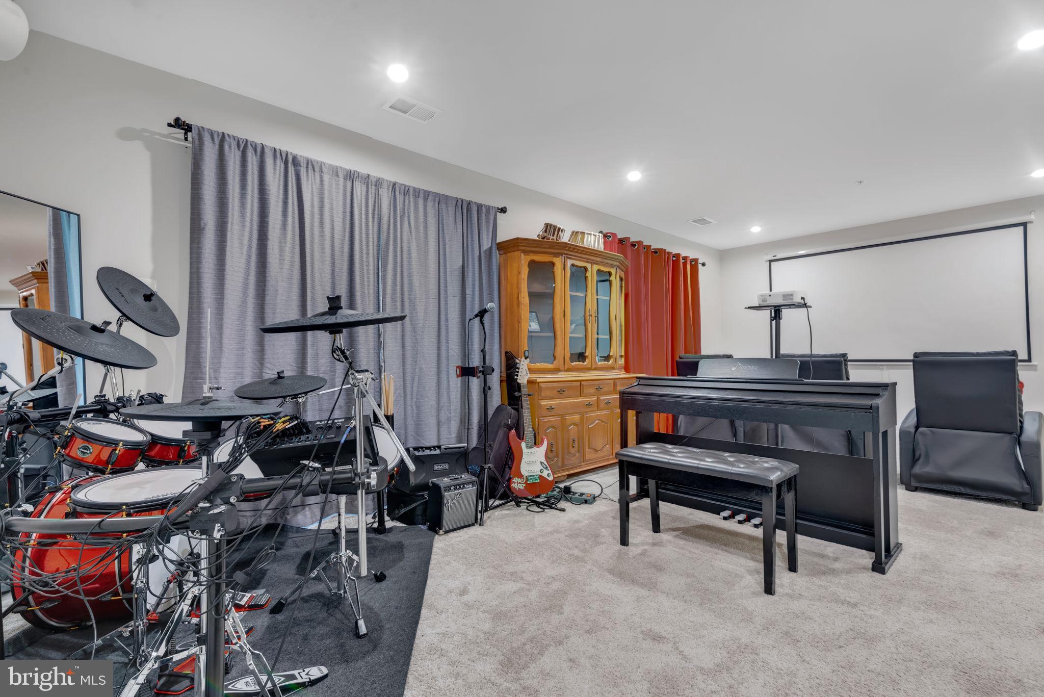 WADE'S GRANT - Residential Lease