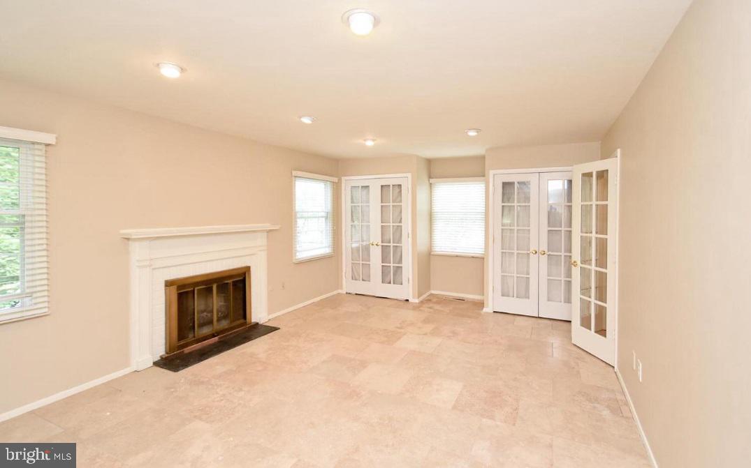 MEADOWBROOK AT BELAIR - Residential Lease