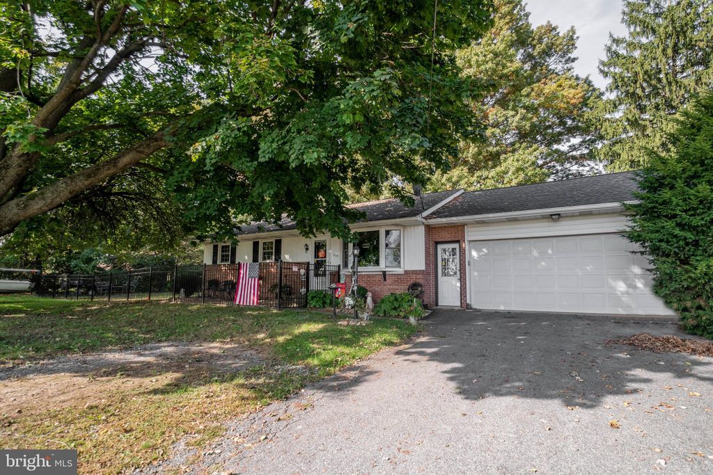 Photo of 2833 BUTTER RD, LITITZ, PA 17543 (MLS # PALA2025862)