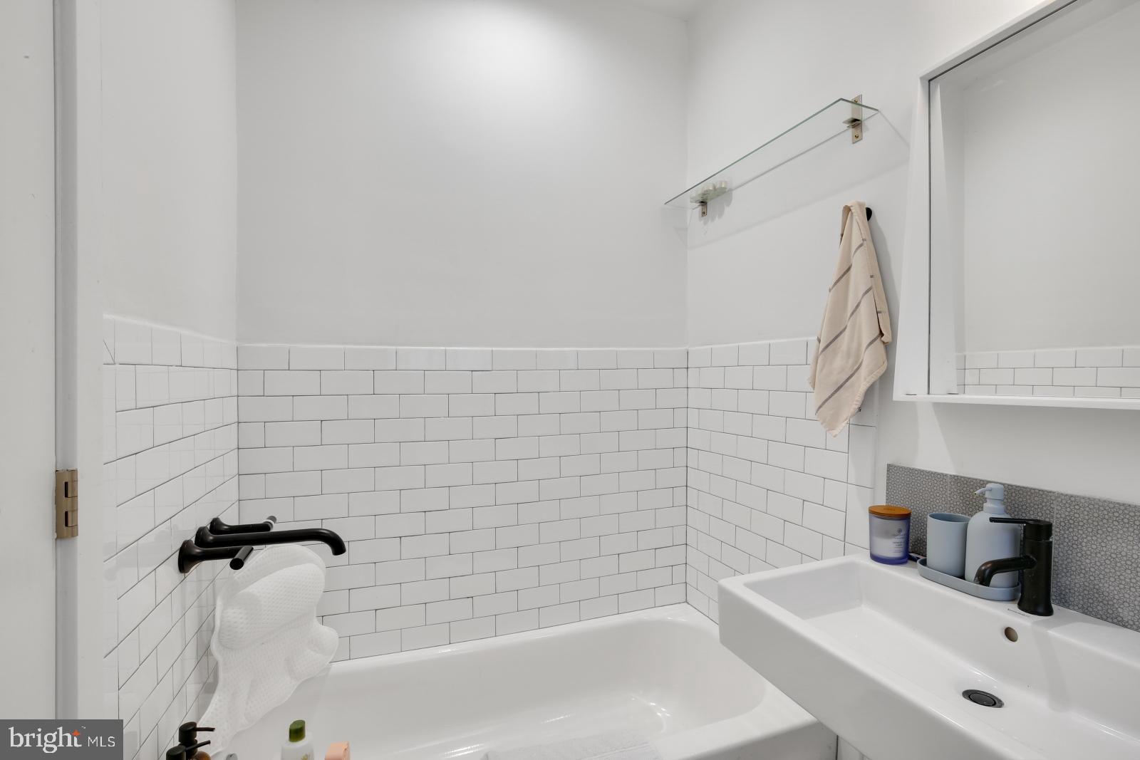 BREWERYTOWN - Residential Lease