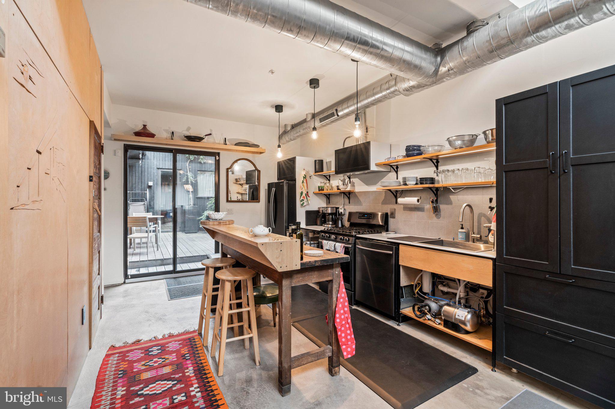 BREWERYTOWN - Residential Lease