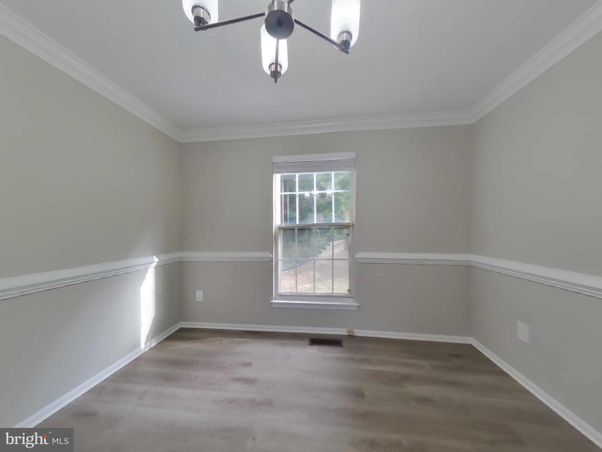 SPRINGFIELD MANOR CLUSTER - Residential Lease