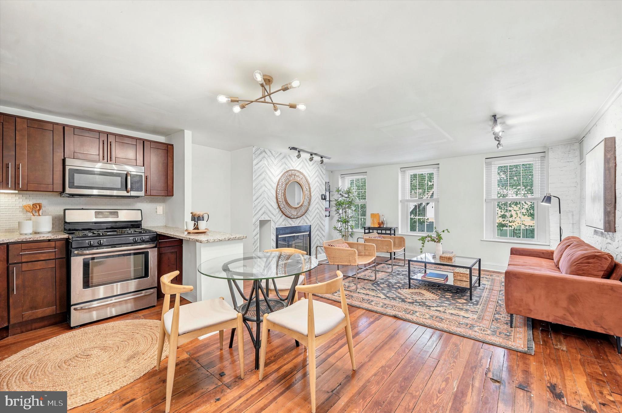 1317 RODMAN STREET 21 2B