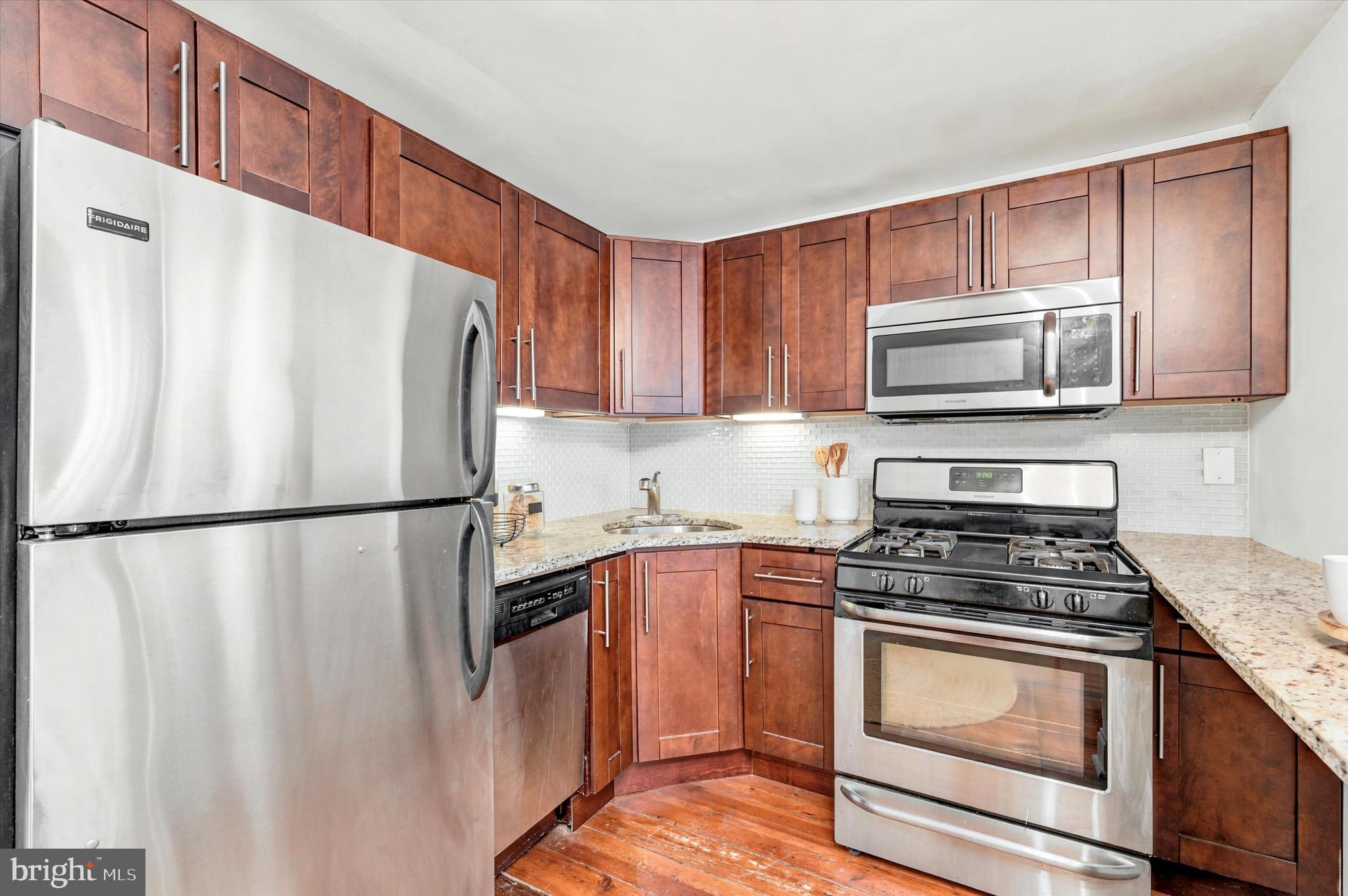 1317 RODMAN STREET 21 2B