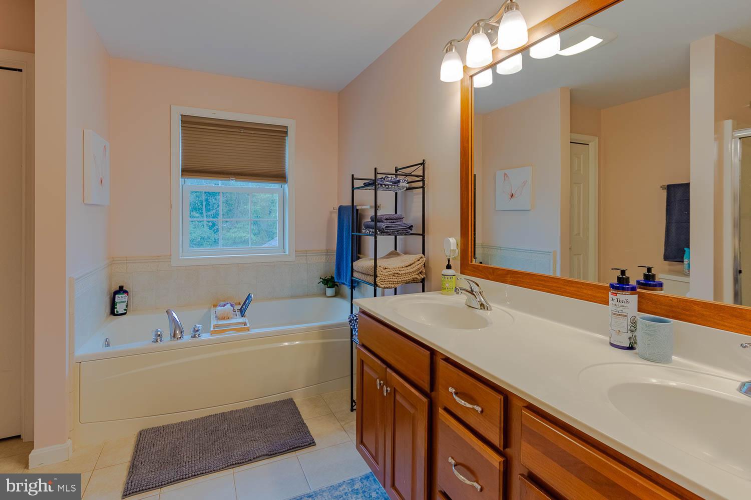 SAWMILL ACRES - Residential