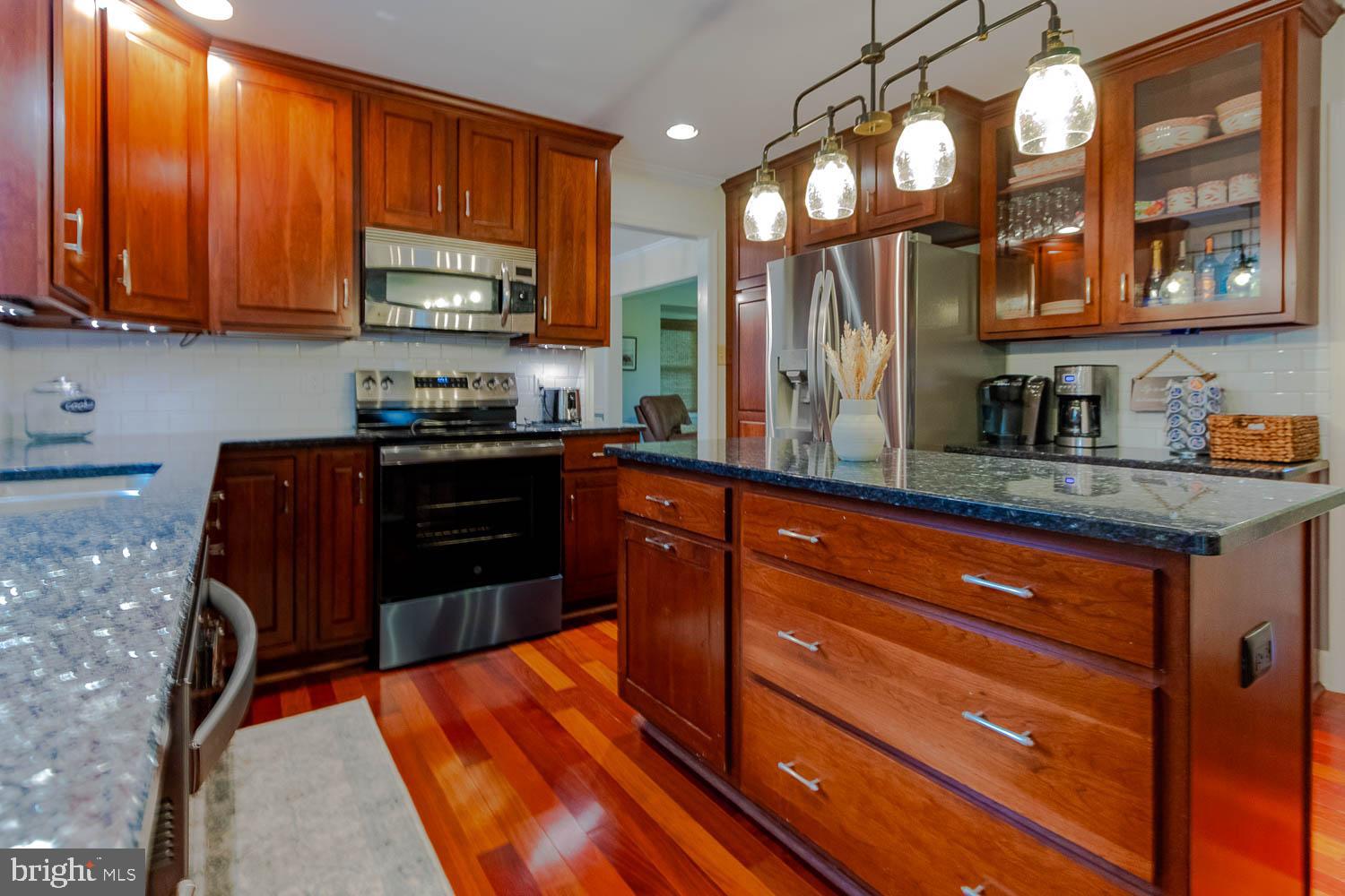 SAWMILL ACRES - Residential