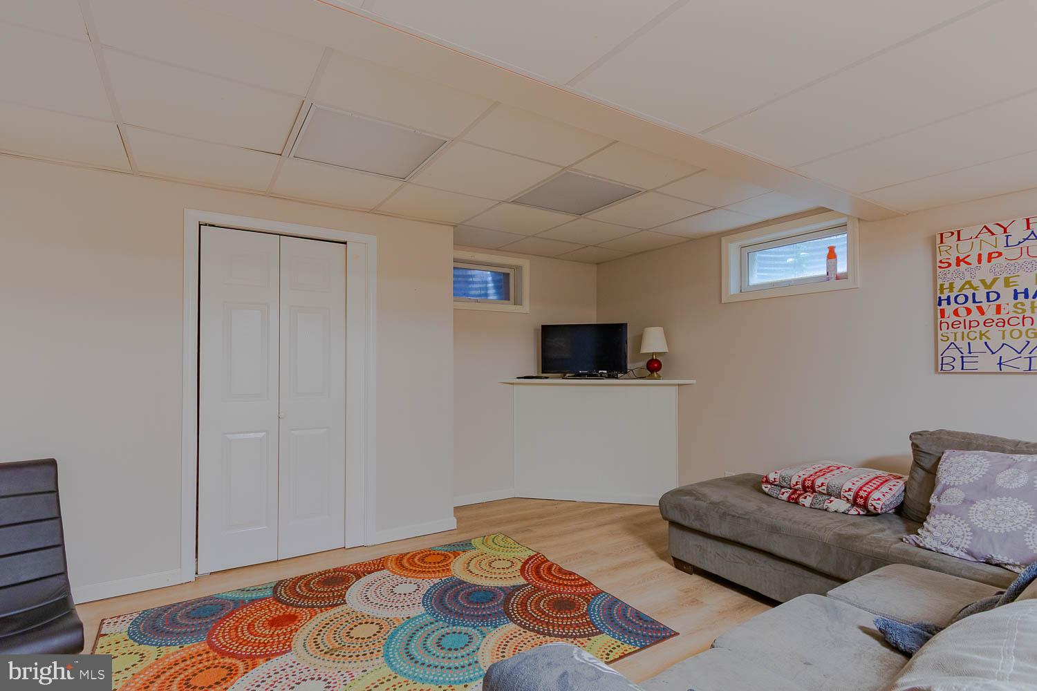 SAWMILL ACRES - Residential