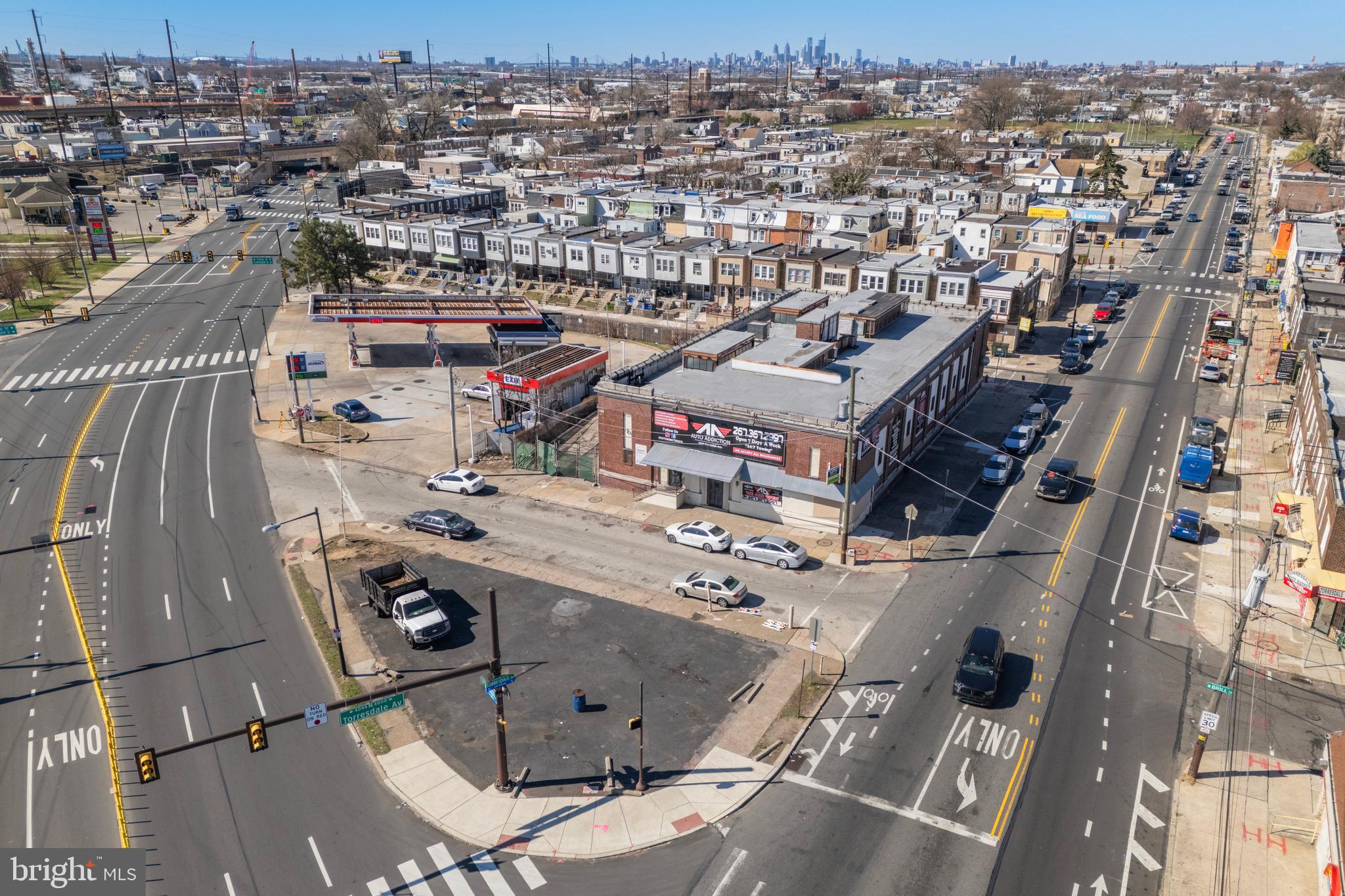 - Commercial Lease