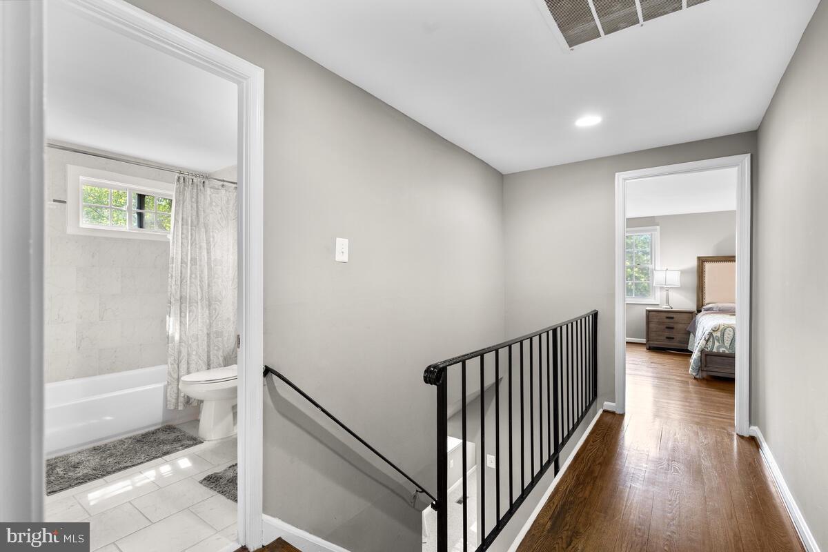 14028 BREEZE HILL LANE