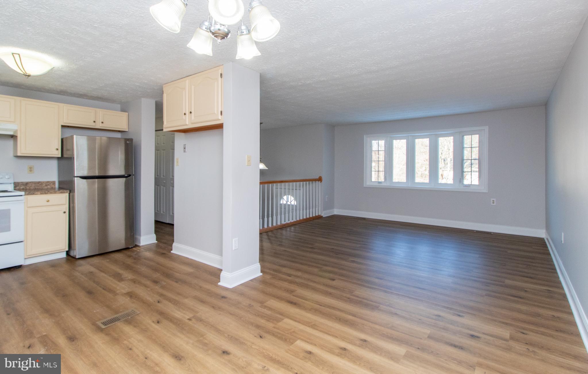 TEMPLE HILL ESTATES - Residential Lease