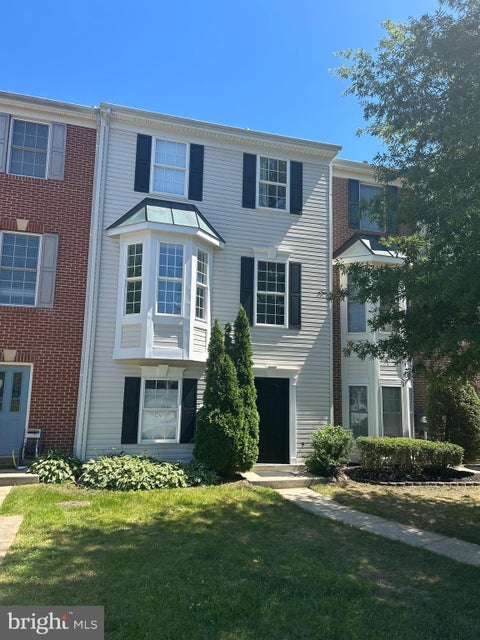 Photo of 1035 Carbondale Way, GAMBRILLS, MD 21054 (MLS # MDAA2147936)