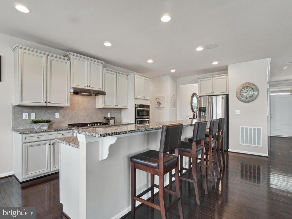 LANDSDALE - Residential