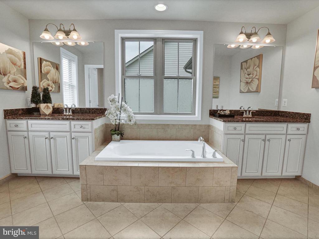 LANDSDALE - Residential