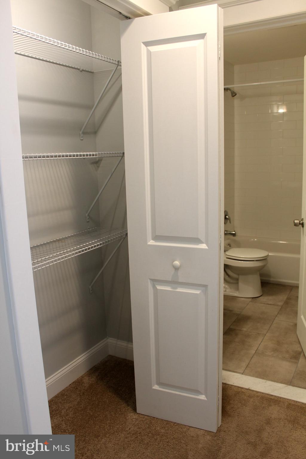 GERMANTOWN - Residential Lease