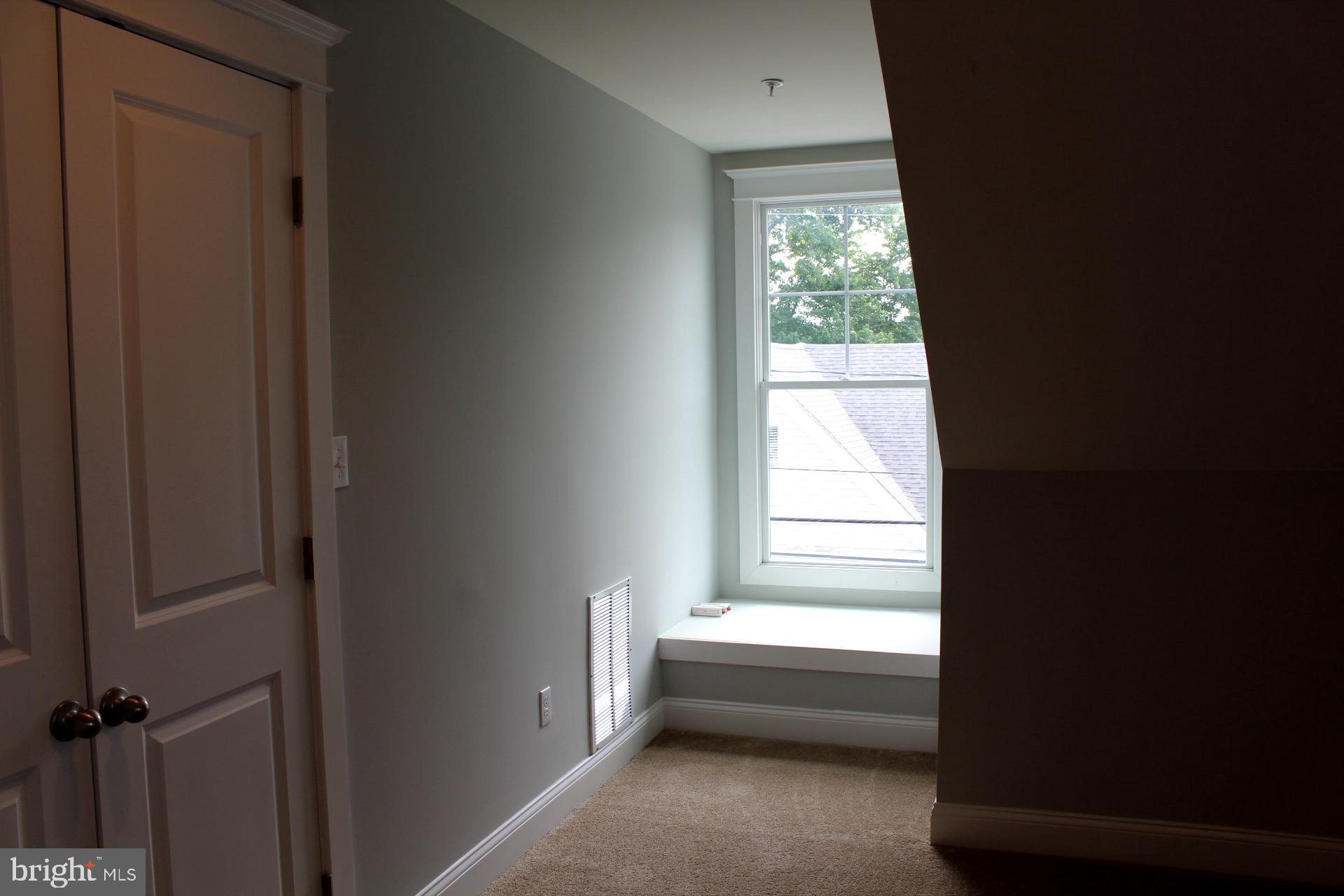 GERMANTOWN - Residential Lease