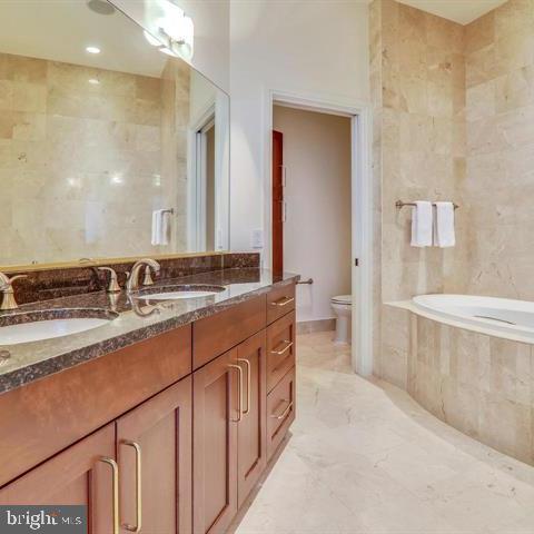 ONE PARK CREST CONDOMINIUM - Residential Lease