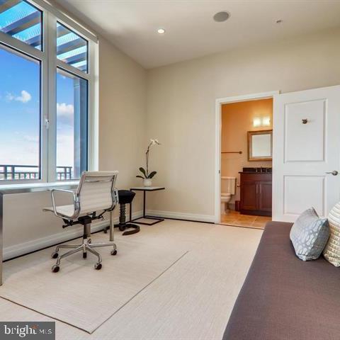 ONE PARK CREST CONDOMINIUM - Residential Lease