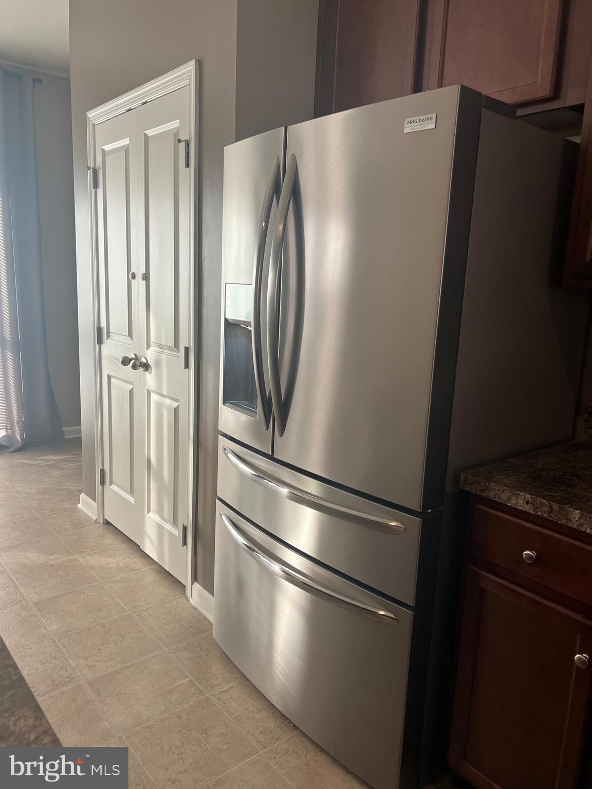 RAPPAHANNOCK LANDING - Residential Lease