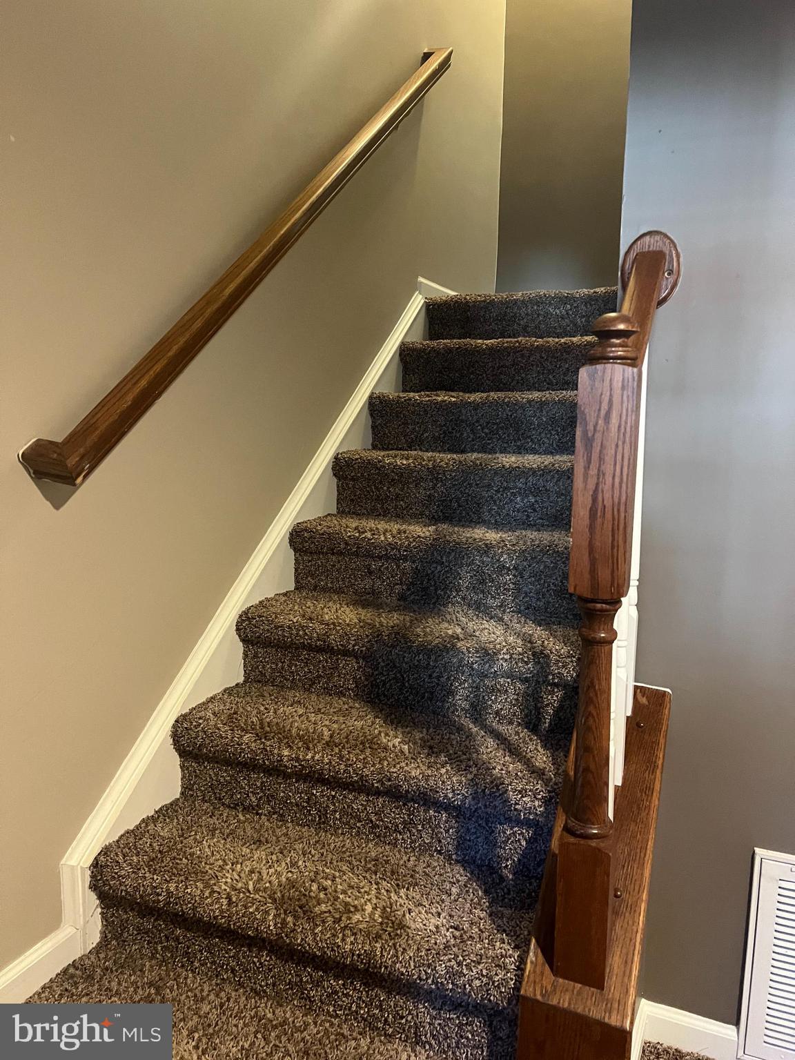 RAPPAHANNOCK LANDING - Residential Lease