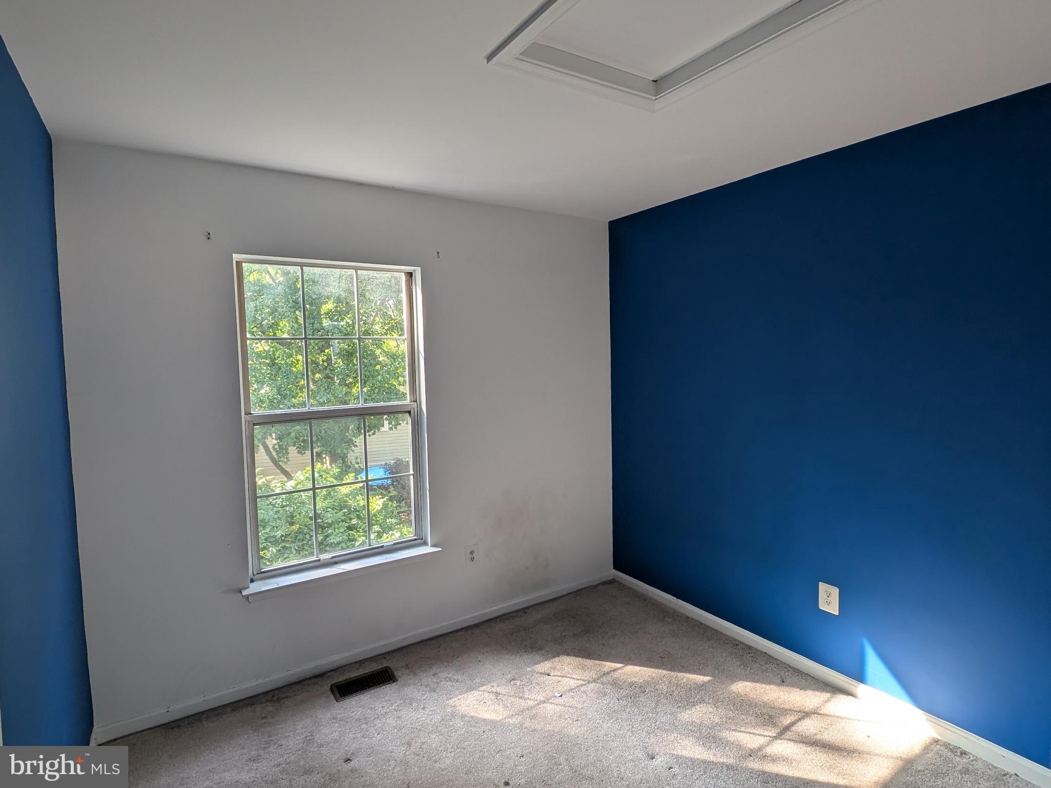 LIONS GATE - Residential