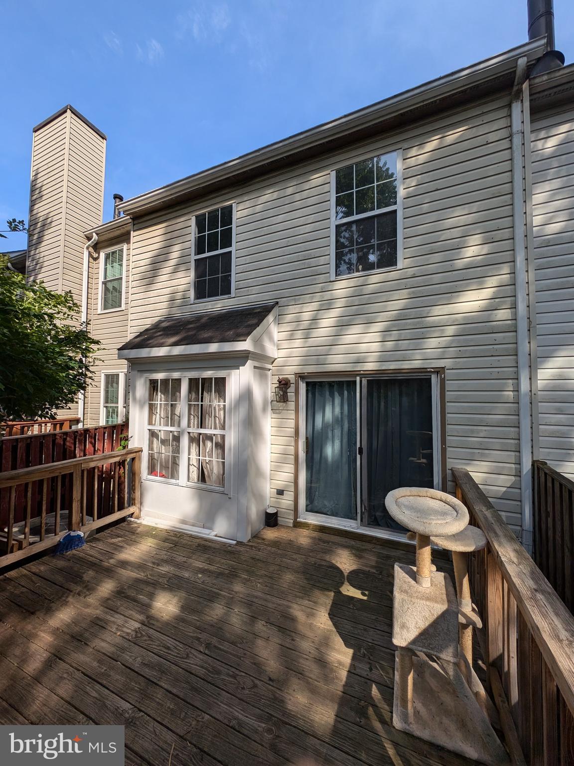 LIONS GATE - Residential