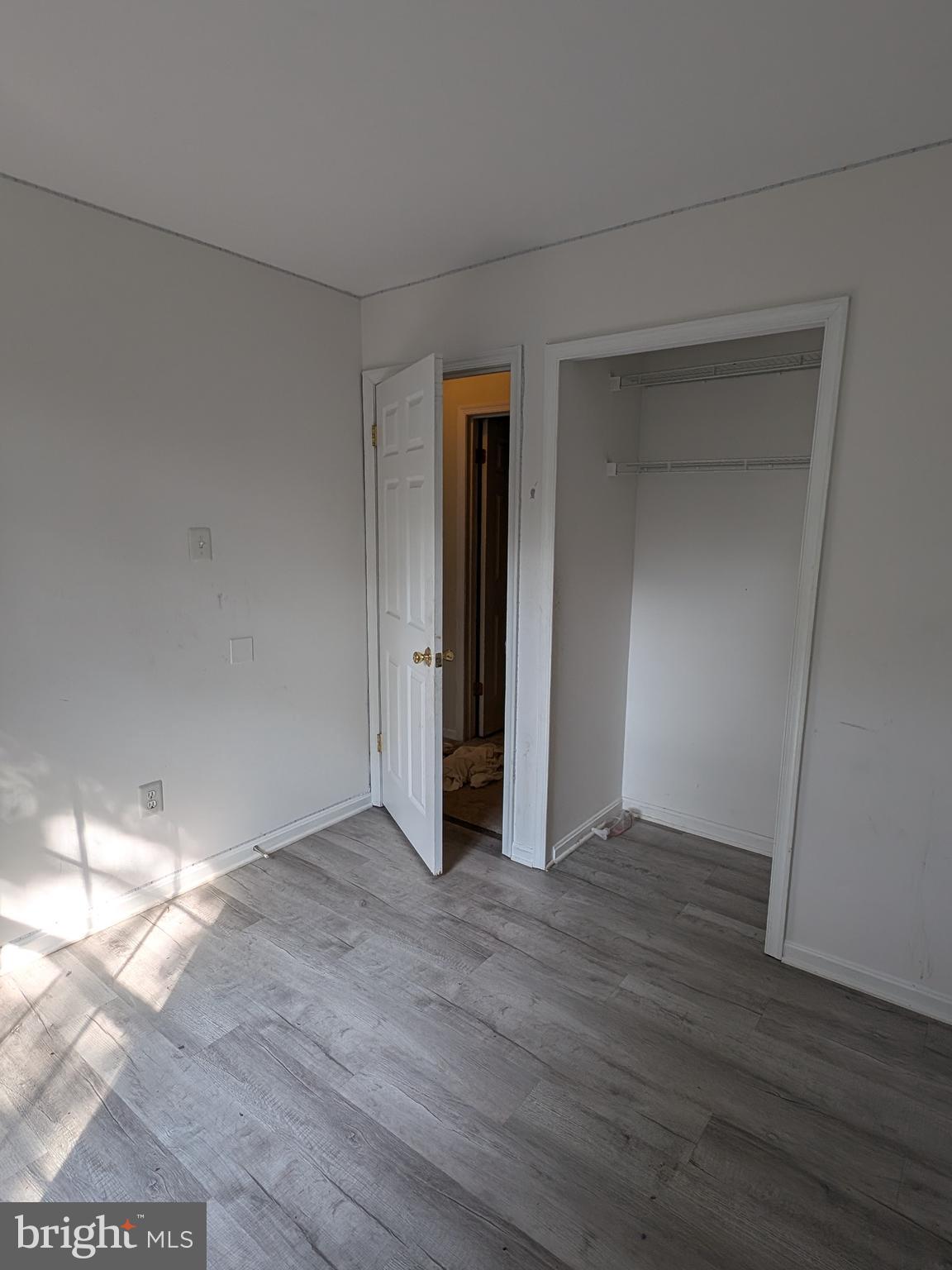 LIONS GATE - Residential