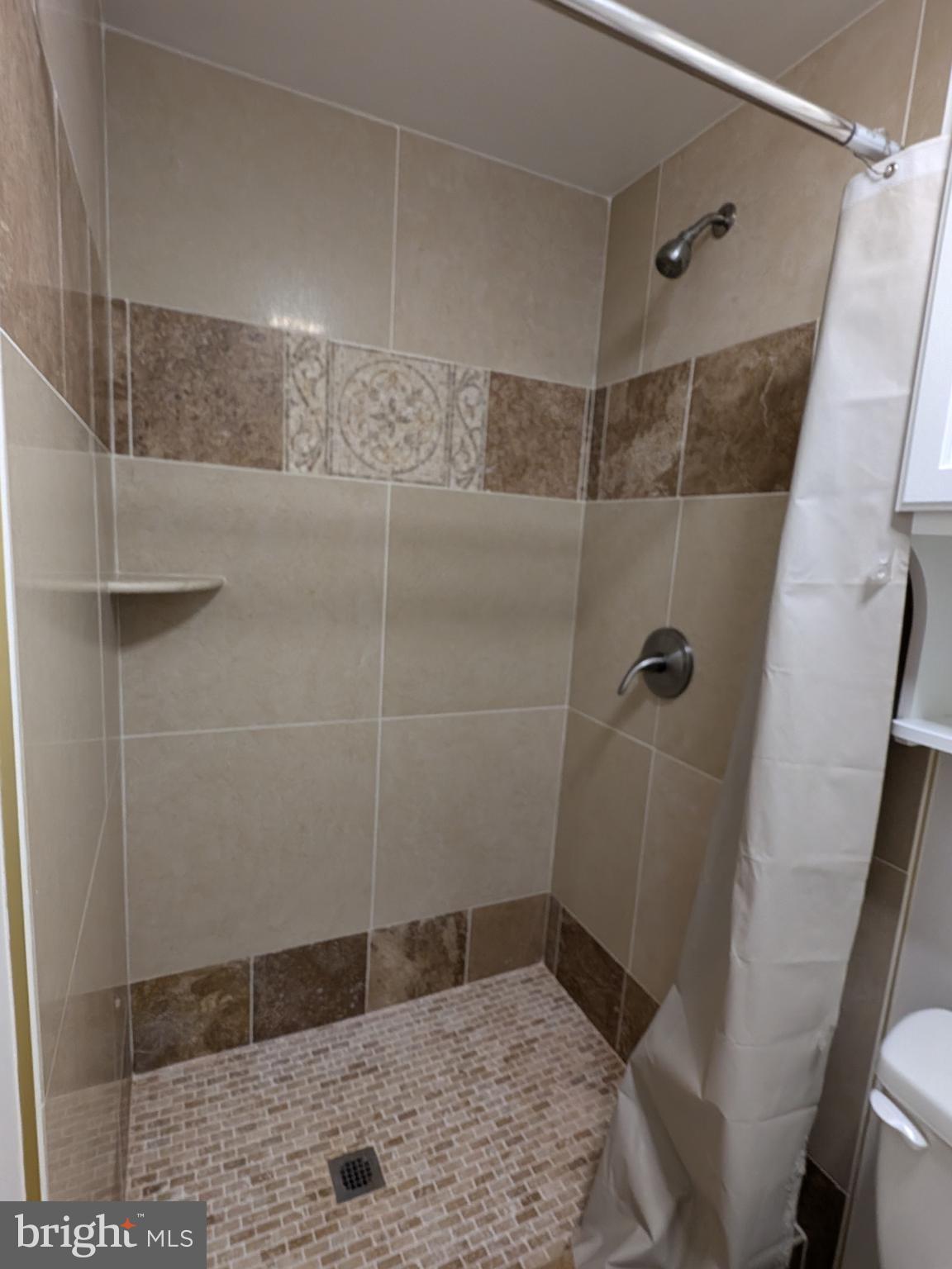 LIONS GATE - Residential