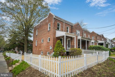 821 TAYLOR STREET NE WASHINGTON DC 20017