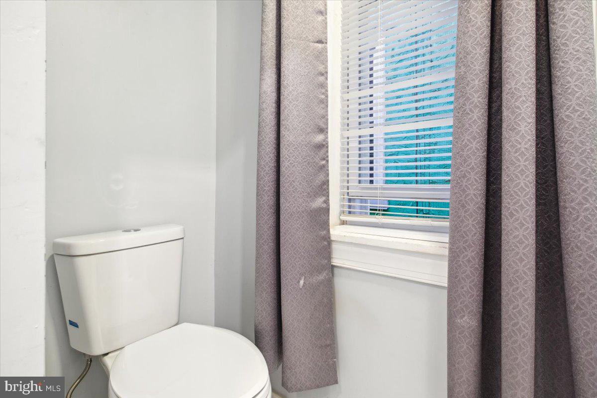 STRAWBERRY MANSION - Residential