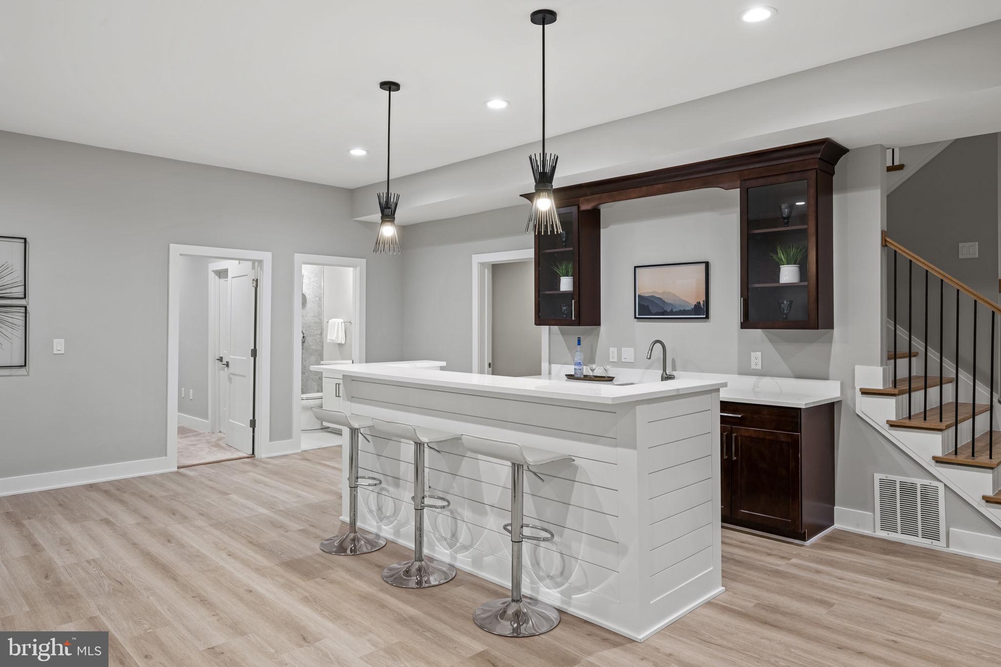 PLEASANT RIDGE - Residential