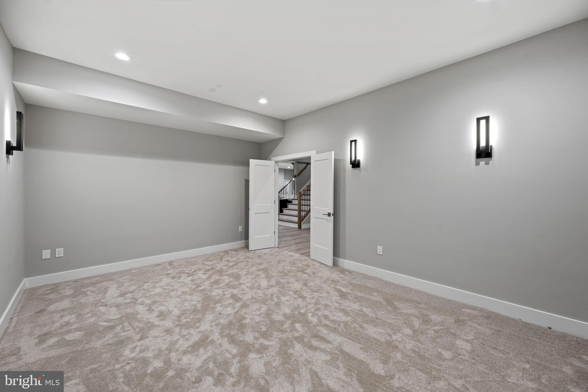 PLEASANT RIDGE - Residential