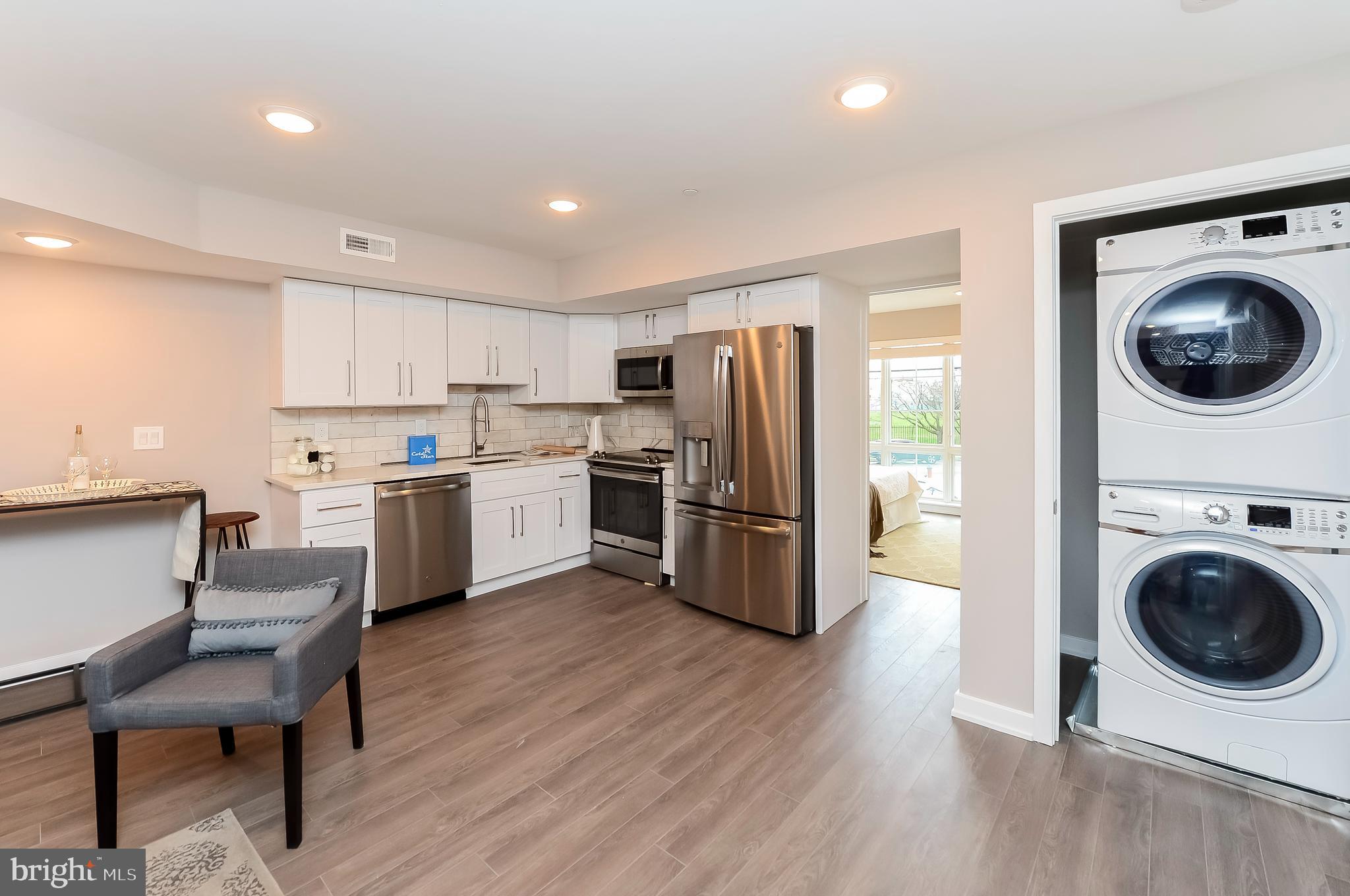 FAIRMOUNT - Residential Lease