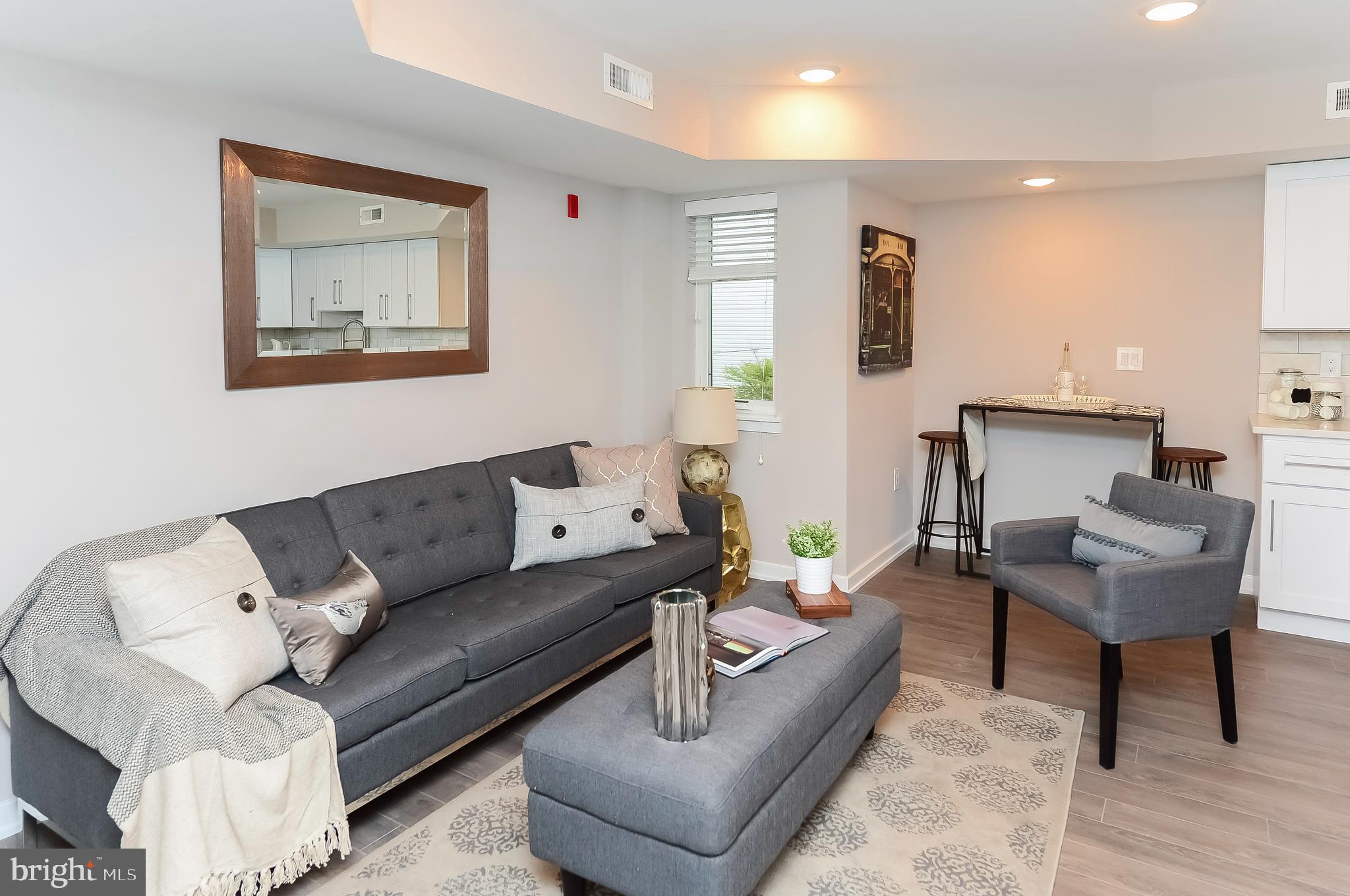 FAIRMOUNT - Residential Lease