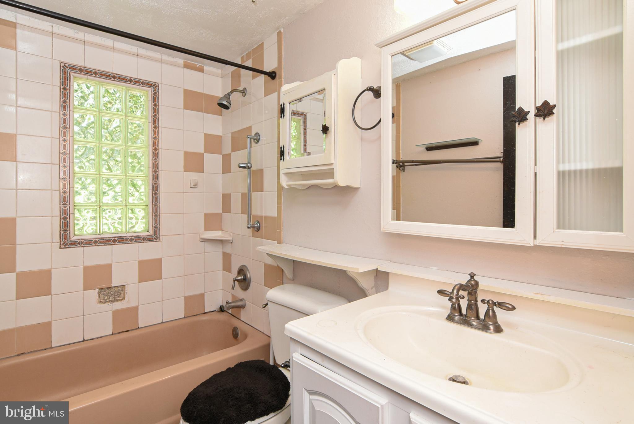 INDIANTOWN - Residential