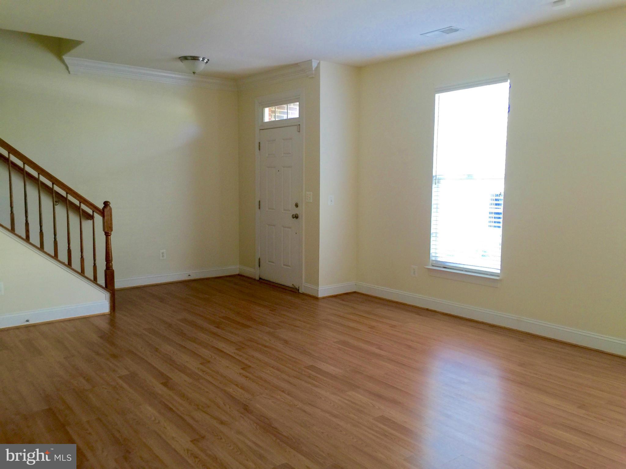 LANSDOWNE TOWN CENTER - Residential Lease