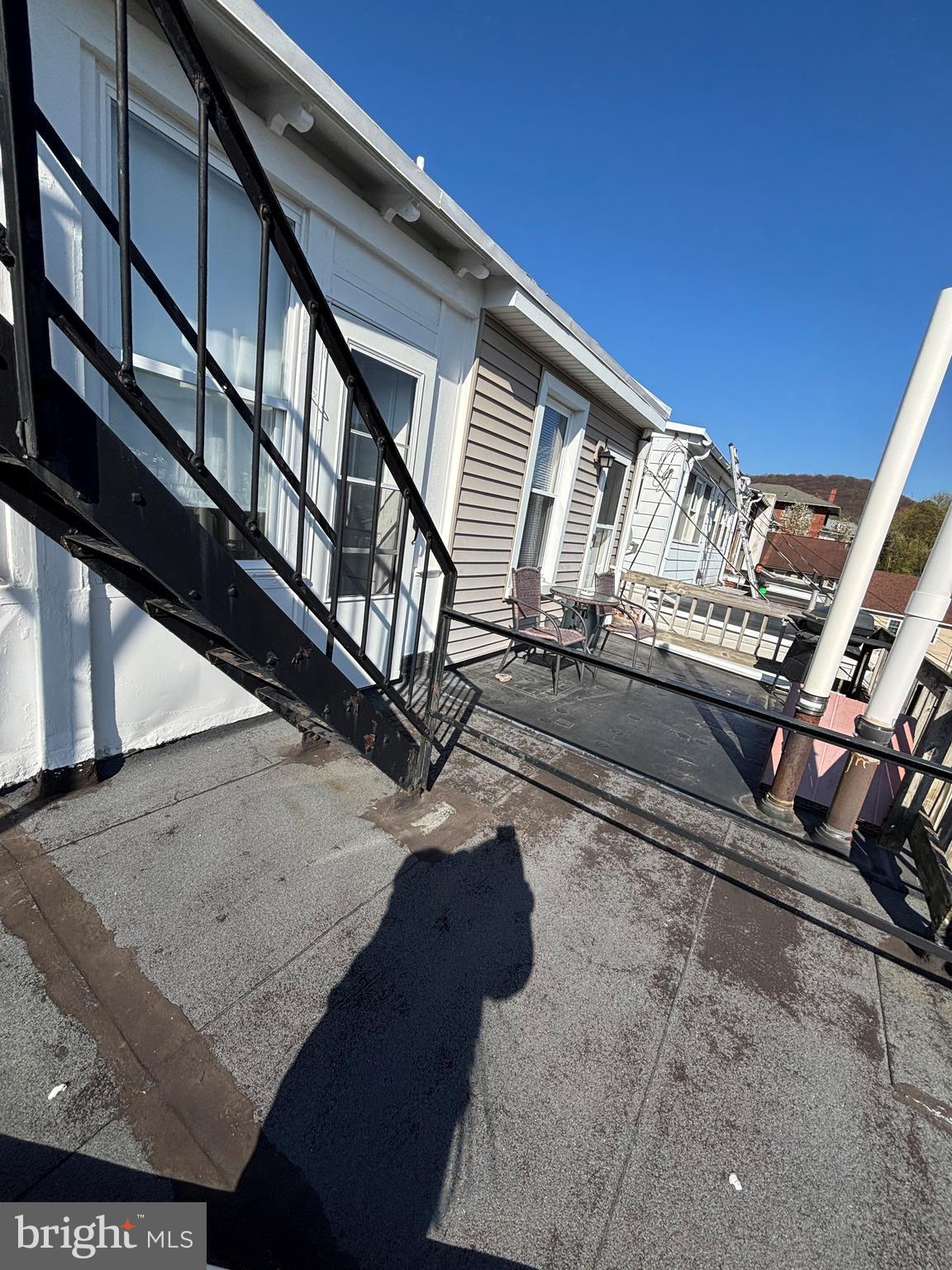 SOUTHERN READING - Residential Lease