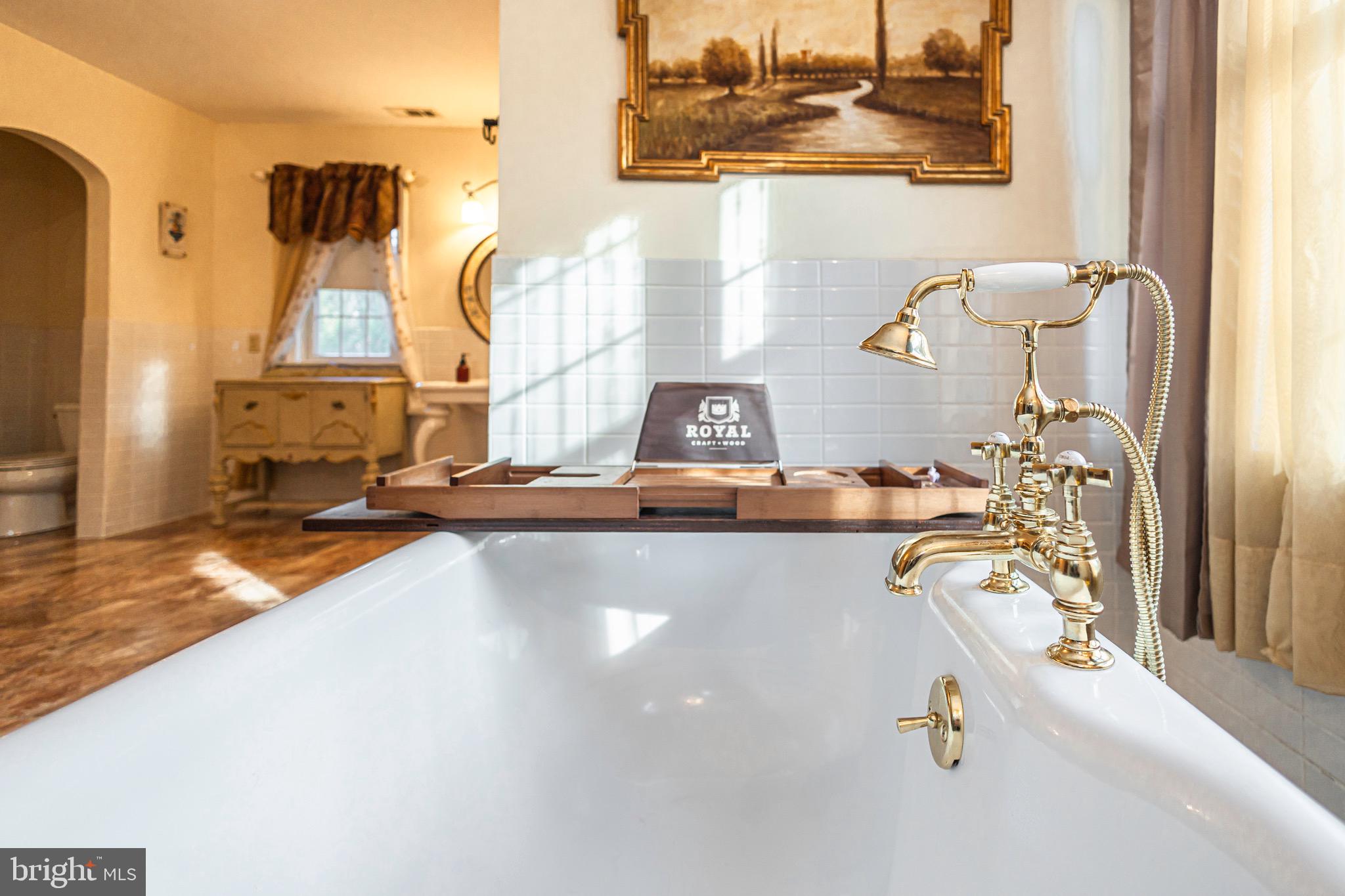 NON AVAILABLE - Residential