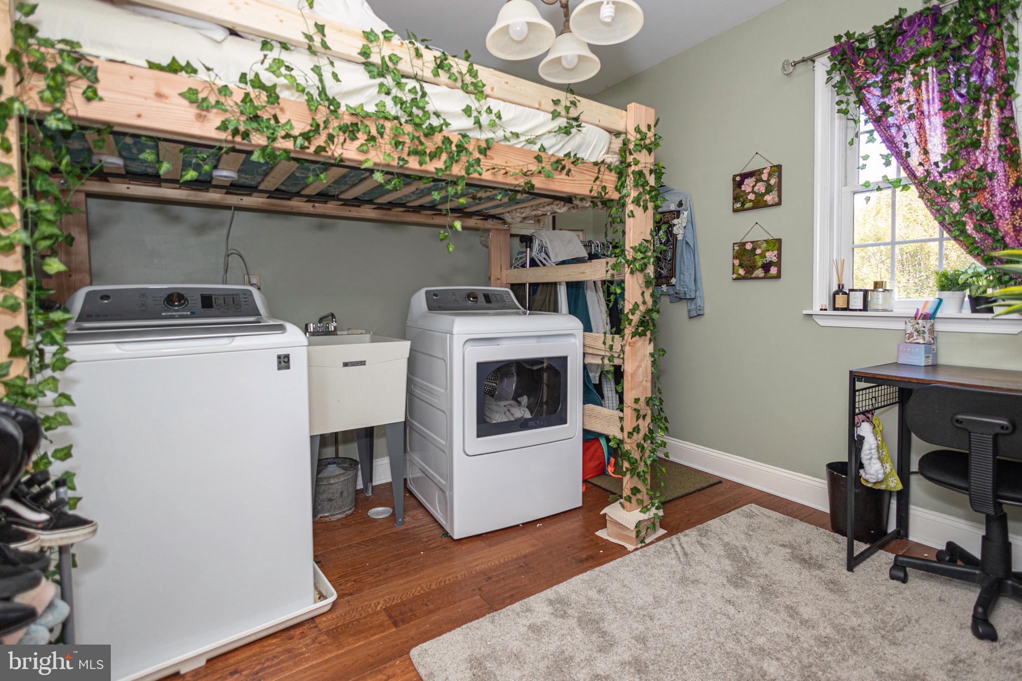 NON AVAILABLE - Residential