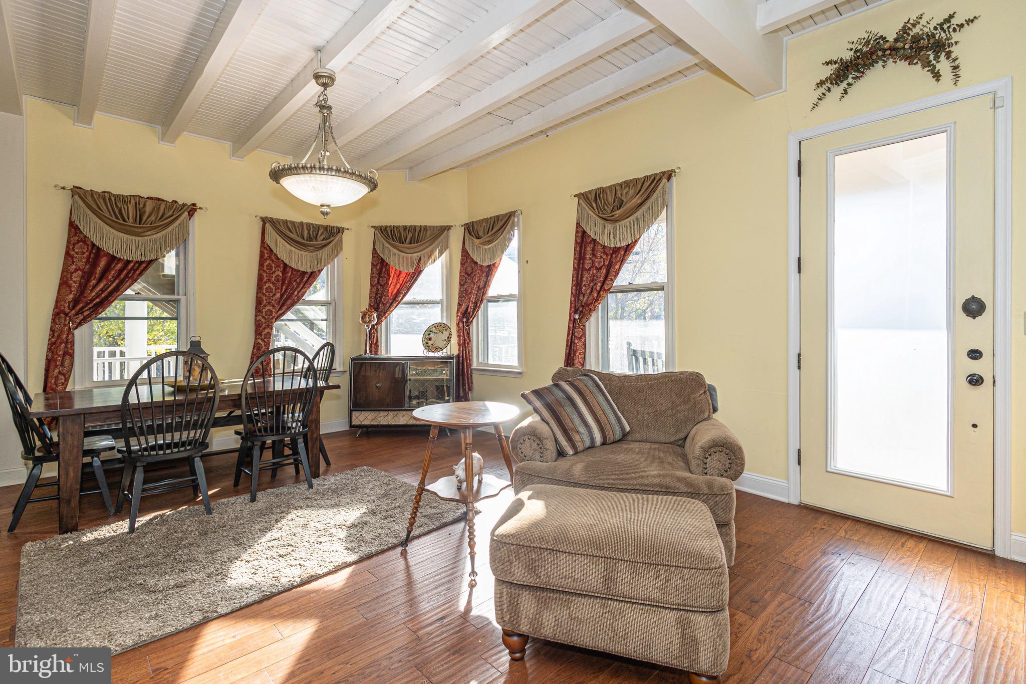 NON AVAILABLE - Residential