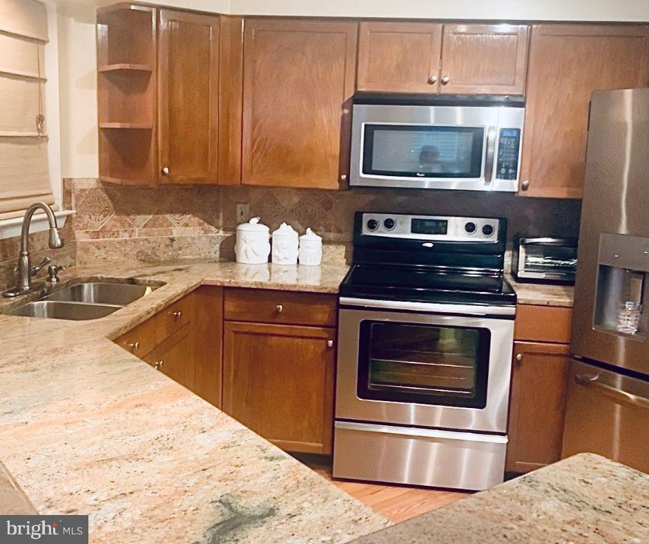 WILLOUGHBYS RIDGE - Residential