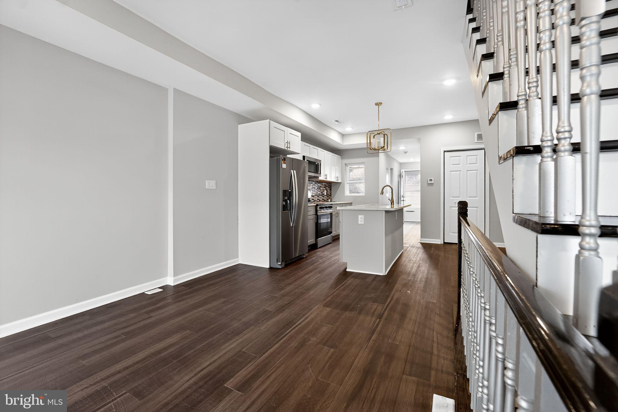 ROSEMONT - Residential
