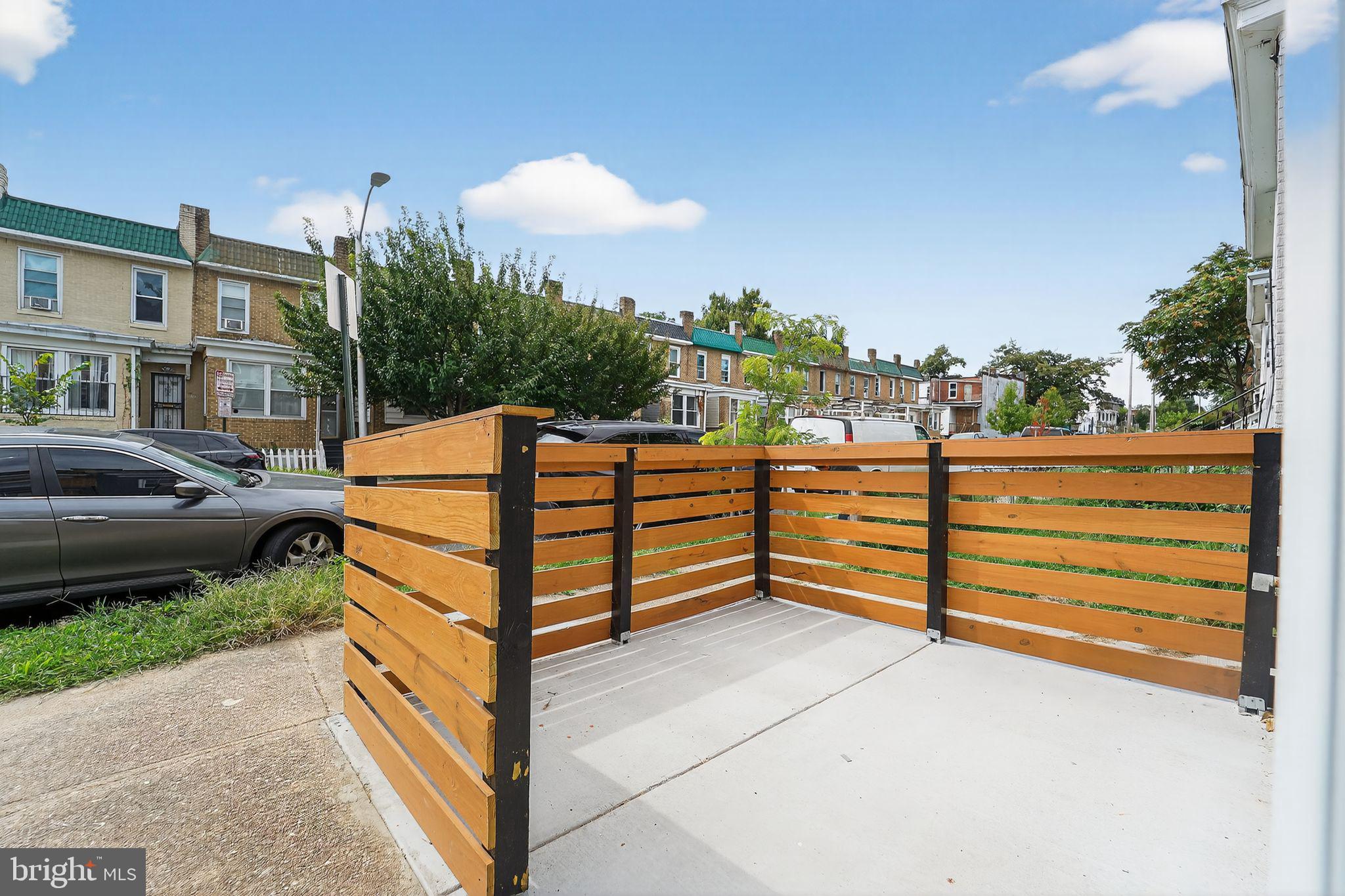 ROSEMONT - Residential