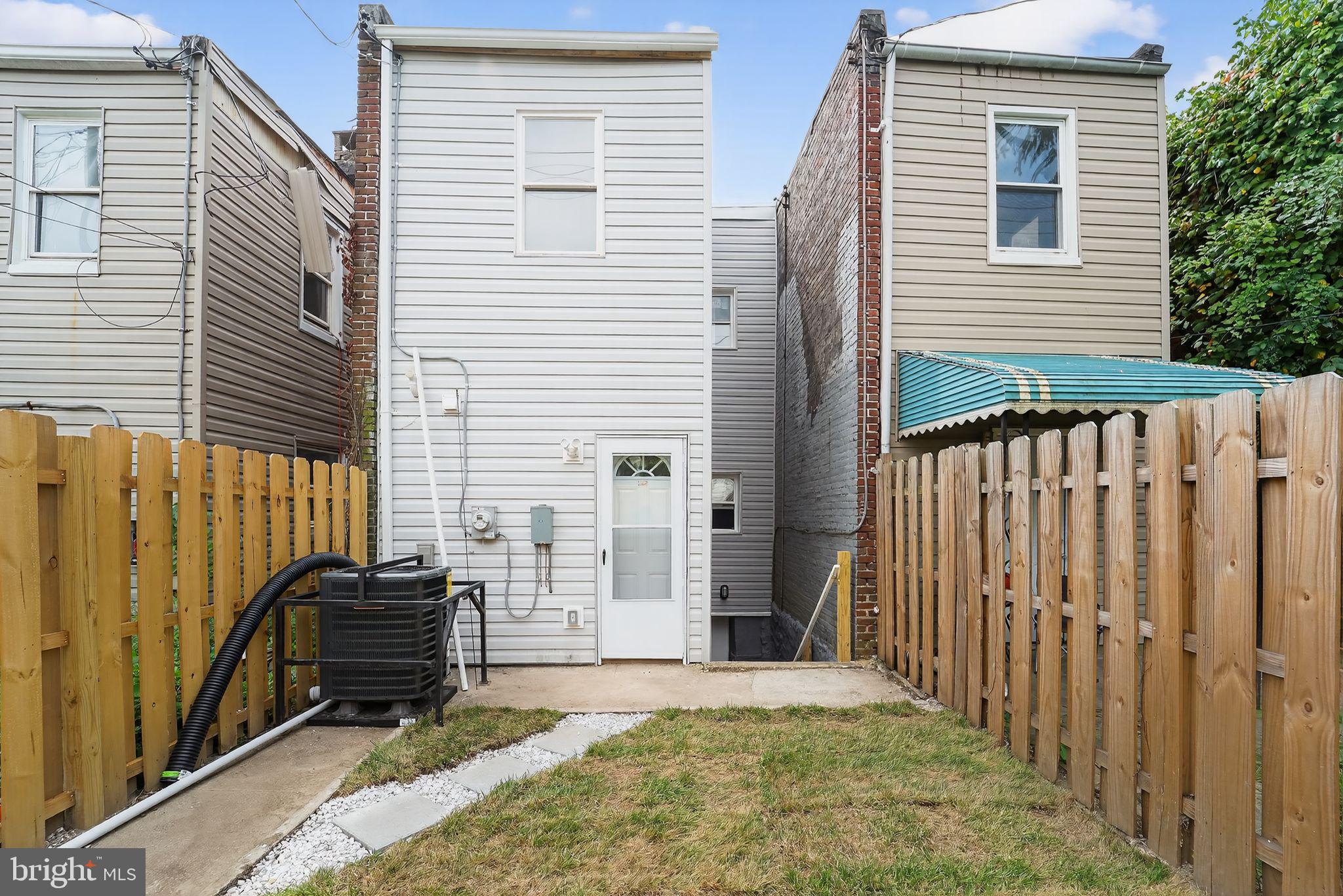 ROSEMONT - Residential
