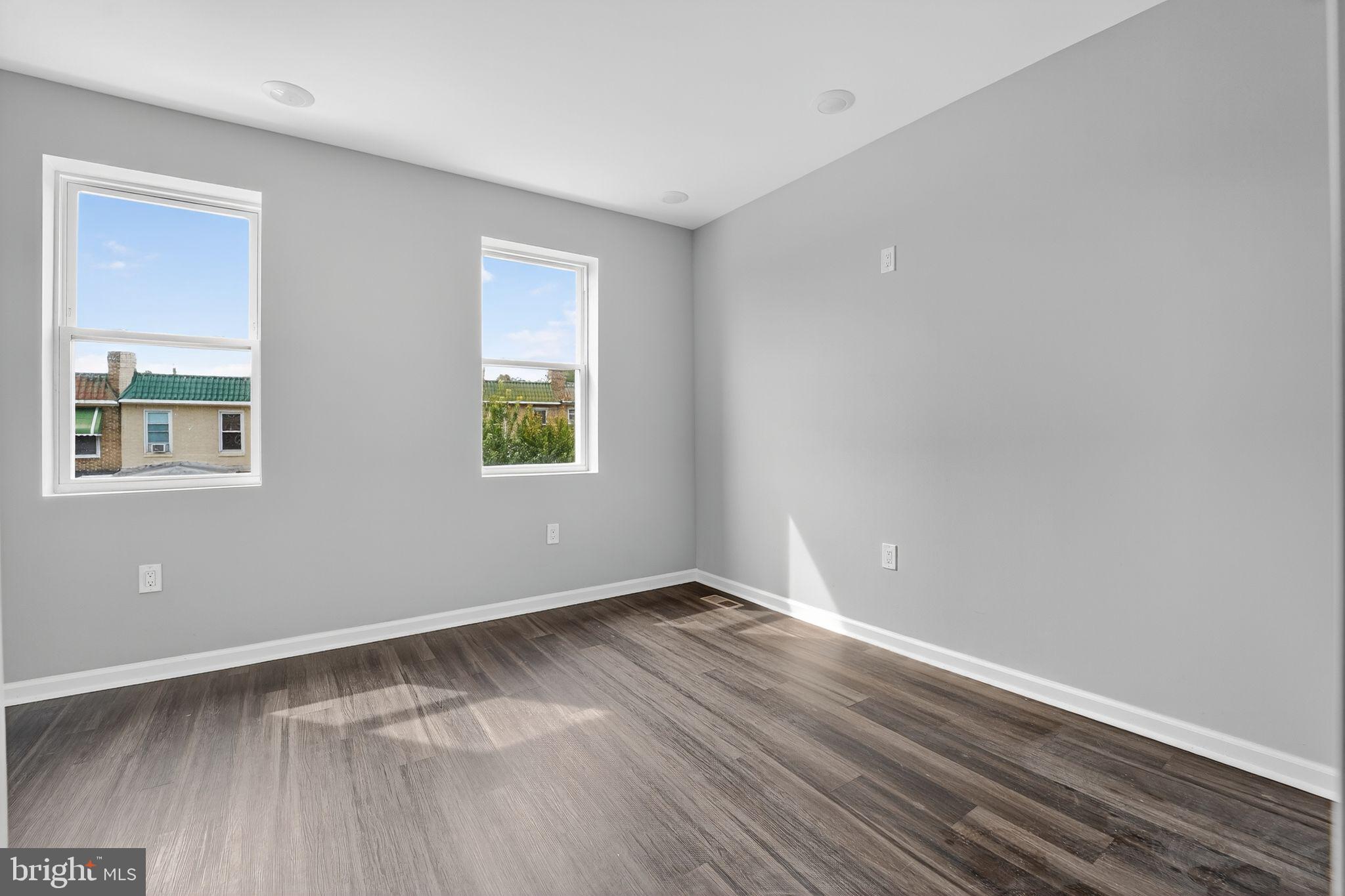 ROSEMONT - Residential